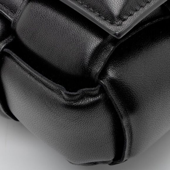 Bottega Veneta Lambskin Cassette Chain Maxi Shoulder Bag - Picture 16 of 16